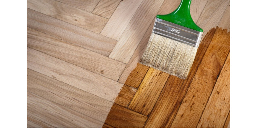 Чим покрити паркет після циклювання, шліфування та укладання.