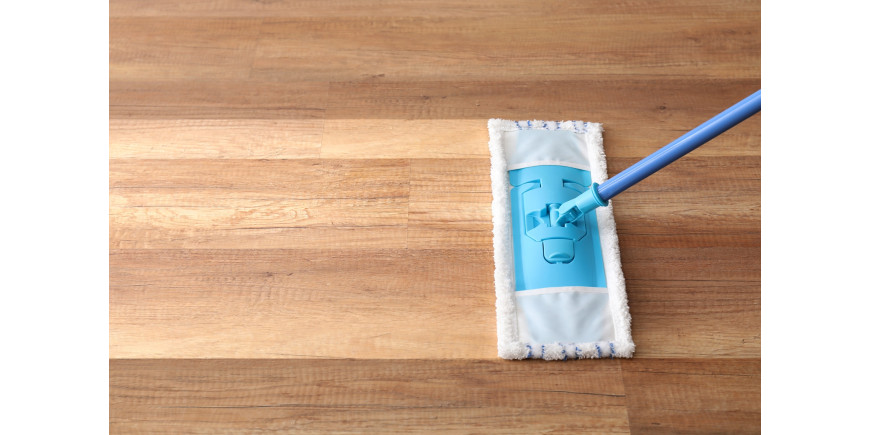 Як доглядати за ламінатом правильно