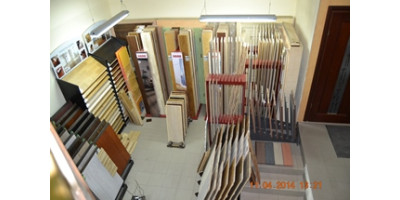 Паркетна дошка або ламінат