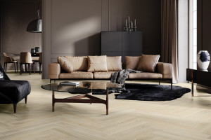 Паркетна дошка Barlinek PURE Classico Line англійська ялинка Дуб Grissini Family, білий матовий лак крем, брашований, 4-х стороння мікрофаска, 14*130*725 мм