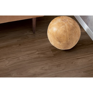 Коркова підлога EGGER PRO Comfort Горіх Турені темний EPC033