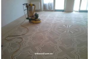 Укладання художнього паркету з влаштуванням основи з фанери та покриттям лаком або олією