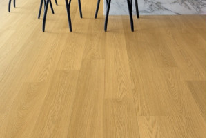 Ламінат Quick-Step Capture Дуб лакований натуральний, 32 клас, фаска 4v, водостійкий, 9*212*1380 мм