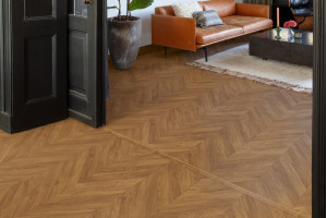 Ламінат Quick-Step Impressive Patterns Дуб шеврон коричневий, 32 клас, фаска 4v, вологостійкий, 8*131*655 мм