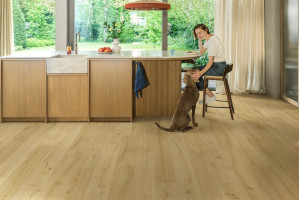 Ламінат Quick-Step Impressive Дуб мигдаль натуральний, 32 класс, фаска 4v, влагостійкий, 8*190*1380 мм
