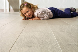 Ламінат Quick-Step Largo Дуб вінтажний білий, 32 клас, фаска 4v, влагостійкий, 9.5*205*2050 мм