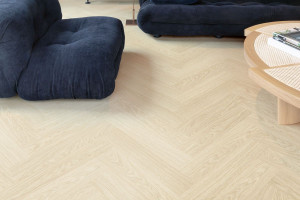 Quick-Step вініл Ciro Дуб чистий полярний, англійська ялинка, 33 клас, водостійкий, замковий, фаска 4v, брашування, підкладка, 6*126*630 мм