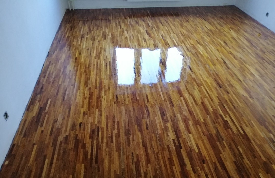 лак паркетний